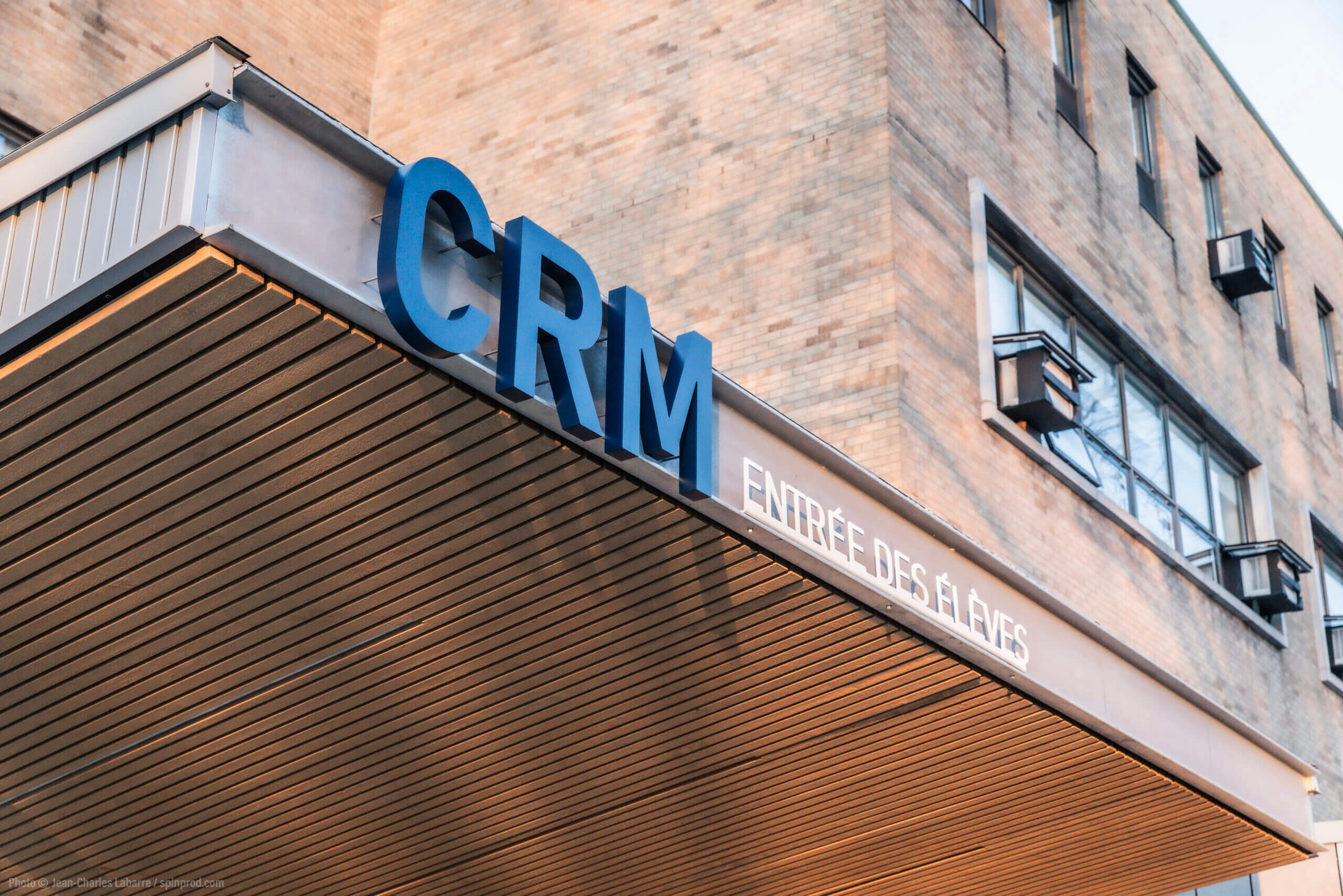 Entree-Eleves-SPI03641