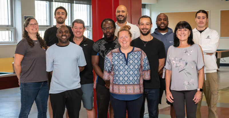 L’équipe des surveillant(e)s - éducateurs(trices)